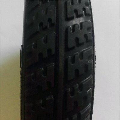 工廠定制生產(chǎn) 橡膠掃地機(jī)輪胎、遙控車輪胎與硅橡膠制品的全方位解決方案